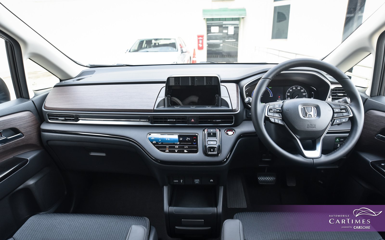 Honda Odyssey 2.0 e:HEV Absolute photo 7